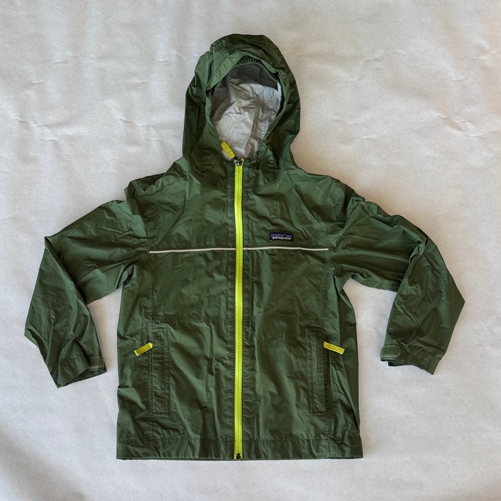 Patagonia Kids Raincoat in Green with Yellow Accents